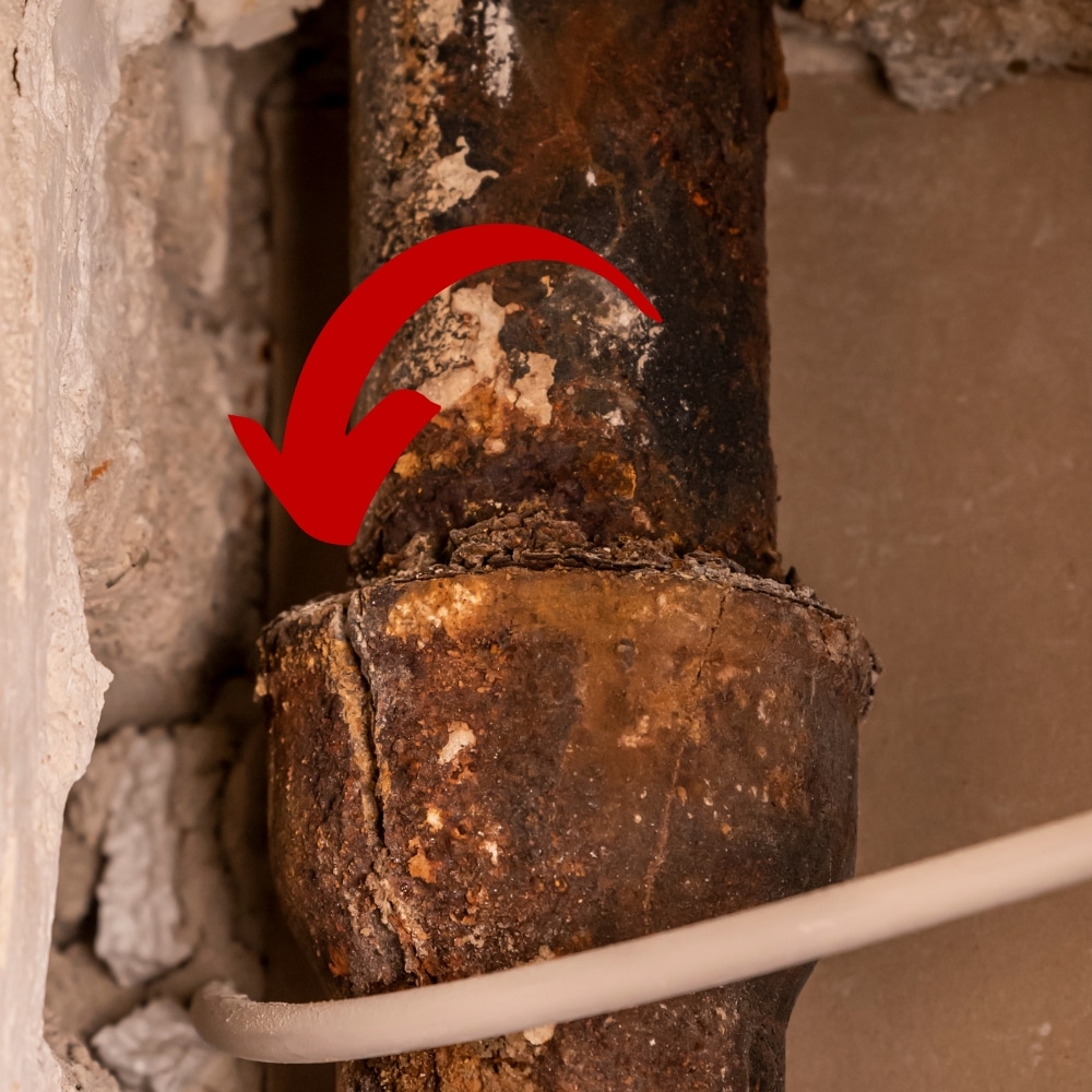 How To Fix A Cracked vs Collapsed Sewer Pipe